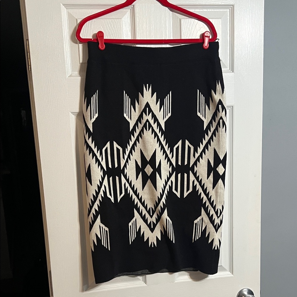 Ariat Black and Cream Geometric Pencil Skirt